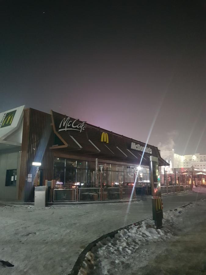 Отличная Квартира Со Всеми Удобствами. Almatî Exterior foto